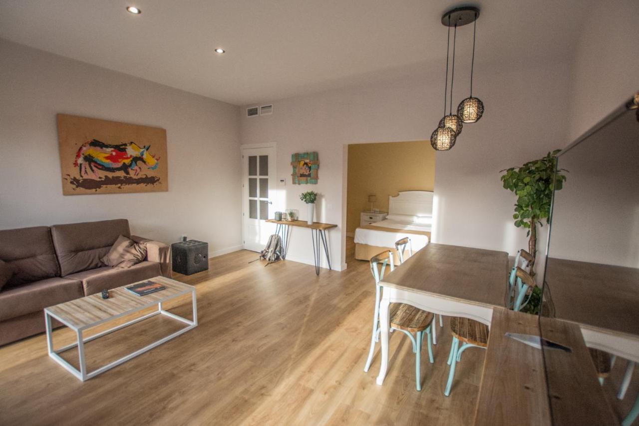 Apartamento Plaza Mayor Caces Exterior foto